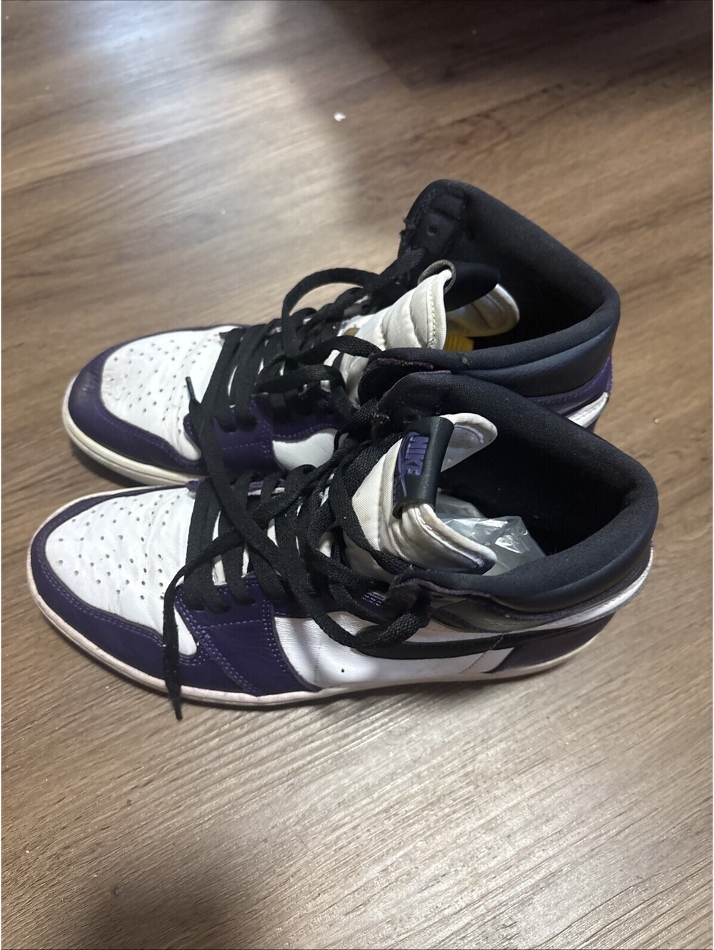Air Jordan Nike Sneakers Size 9.5 Purple And White